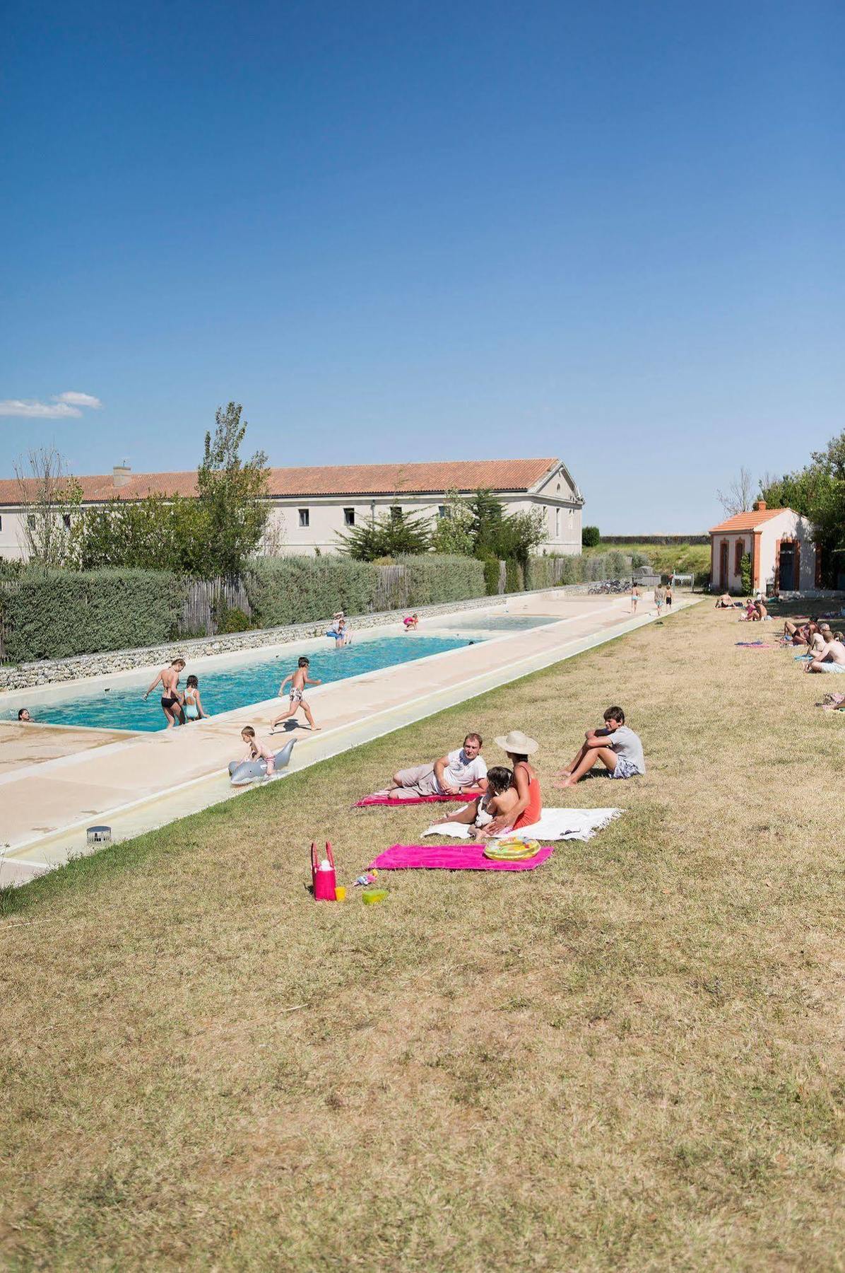 Residence Pierre & Vacances Le Fort De La Rade Île dʼAix エクステリア 写真