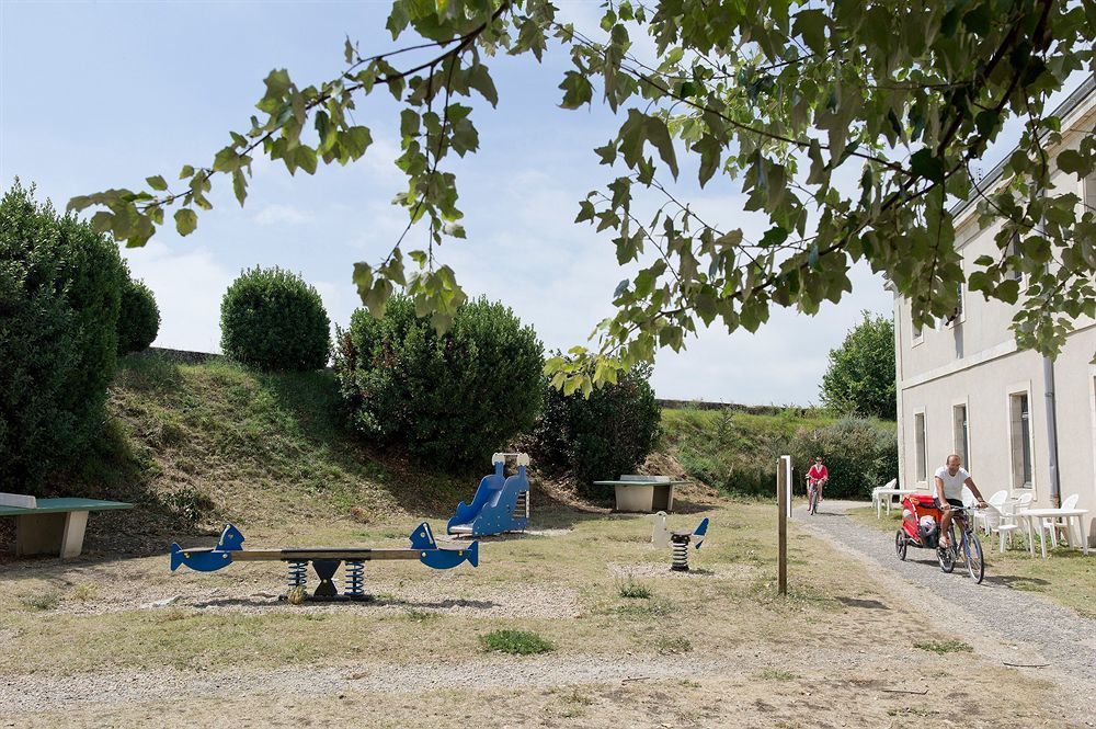 Residence Pierre & Vacances Le Fort De La Rade Île dʼAix エクステリア 写真