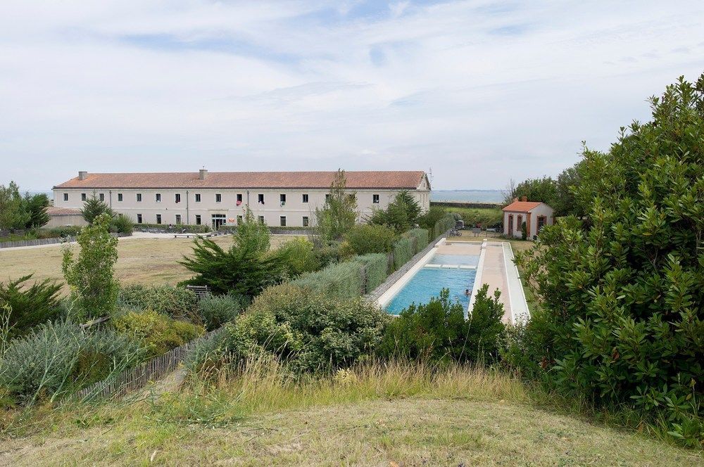 Residence Pierre & Vacances Le Fort De La Rade Île dʼAix エクステリア 写真